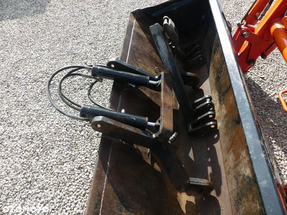 Kioti EX 50 HST 4X4 - 26