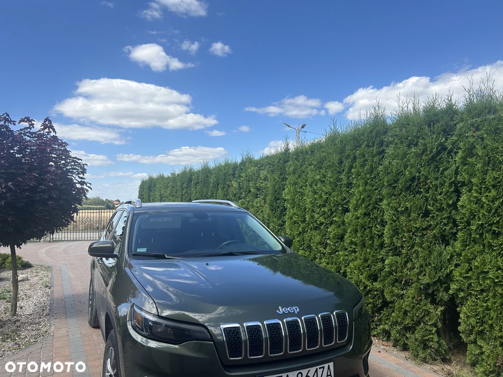 Jeep Cherokee - 2