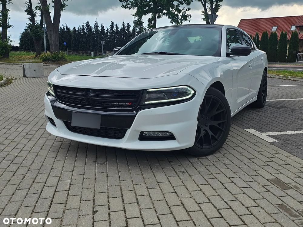 Dodge Charger - 4