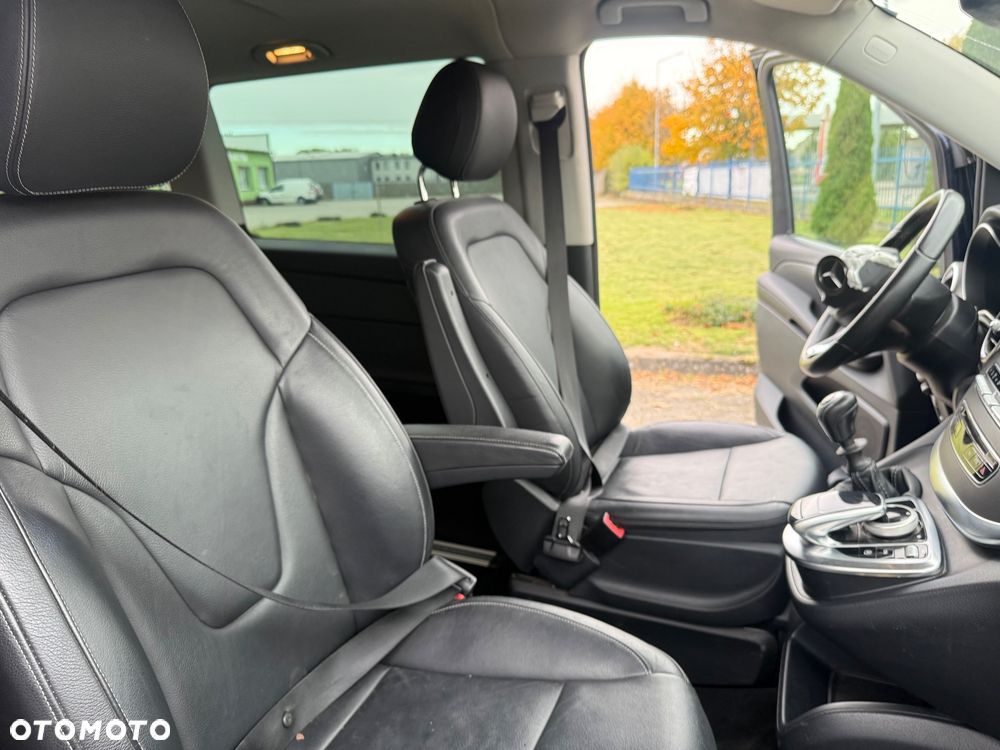 Mercedes-Benz Klasa V 2015