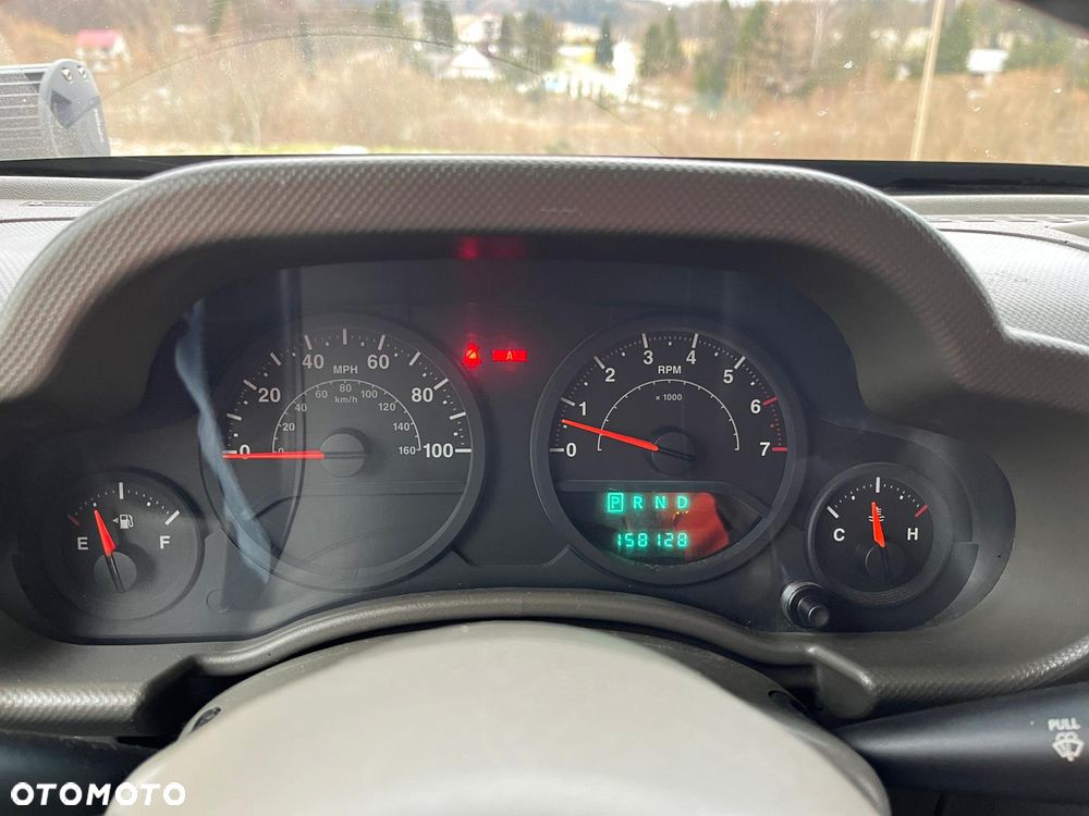 Jeep Wrangler - 12