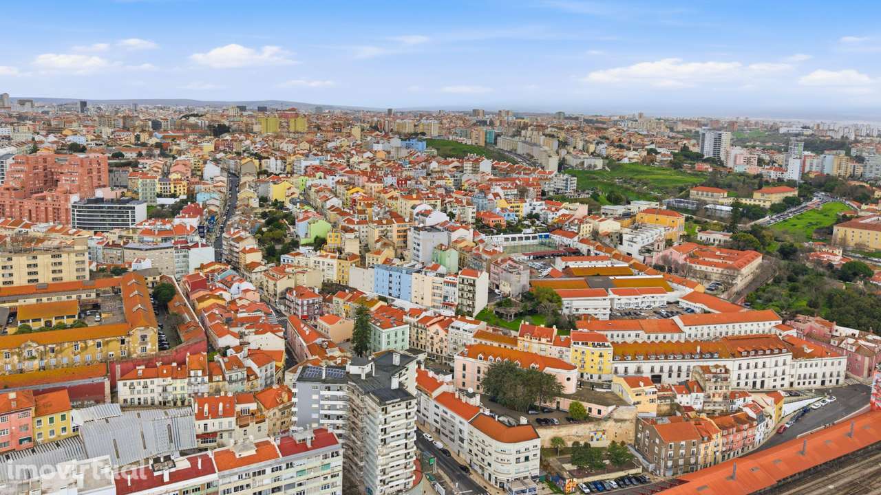 Apartamento T3 com Logradouro | Santa Apolónia | Lisboa - Grande imagem: 2/24