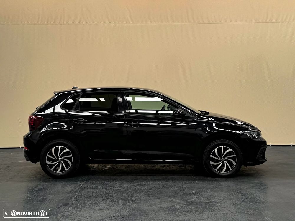 VW Polo 1.0 TSI Urban DSG - 17