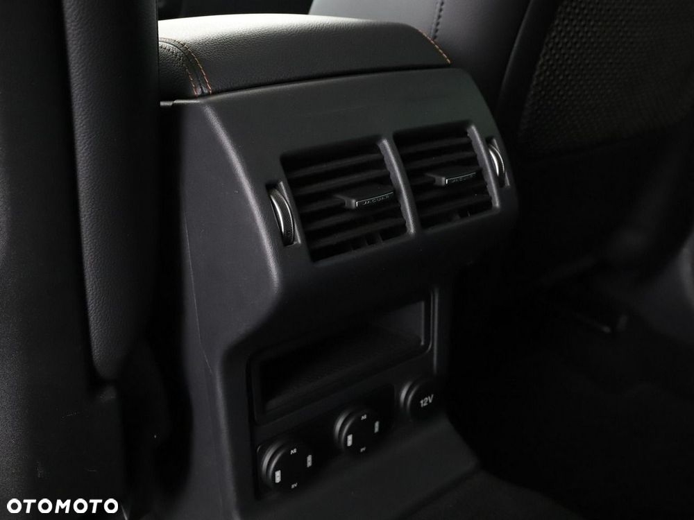 Jaguar F-Pace 20d AWD Prestige - 39