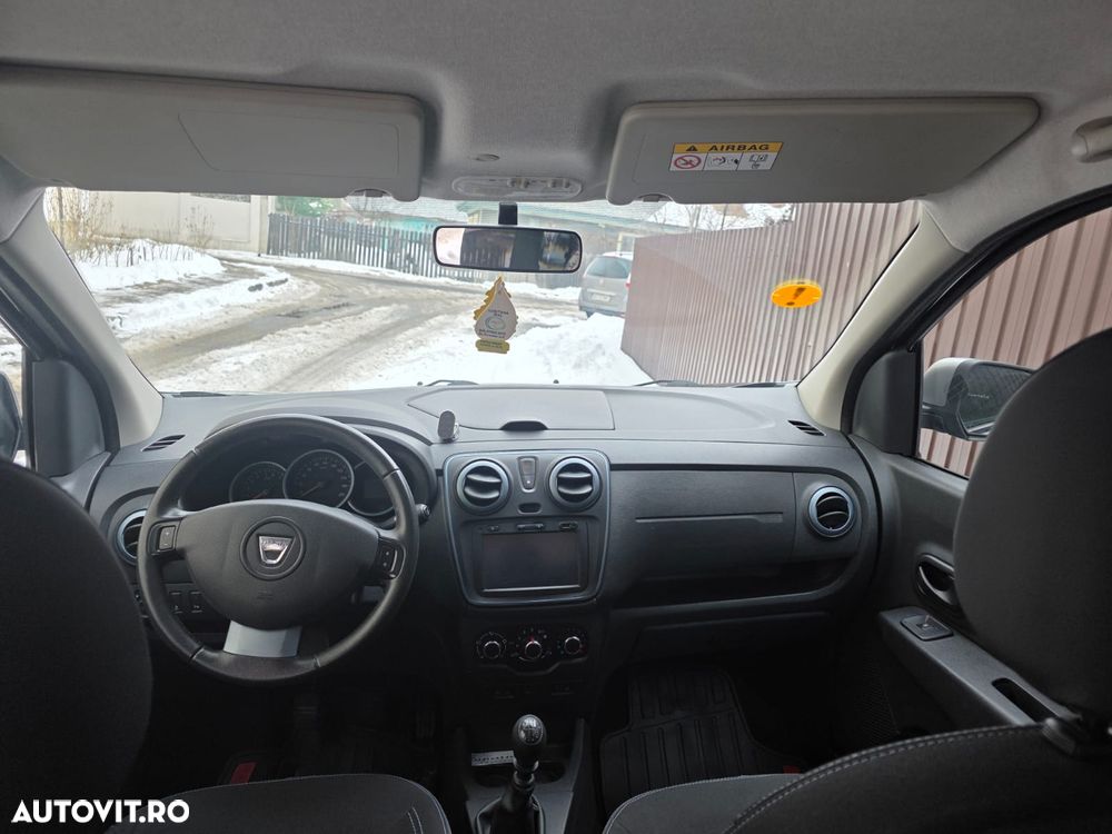 Dacia Lodgy dCi 110 Stepway - 4