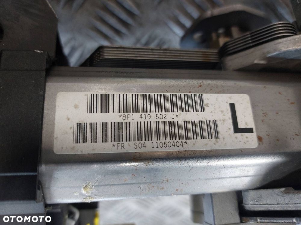 PRZEŁĄCZNIK ZESPOLONY TAŚMA SYGNAŁU KOLUMNA KIEROWNICZA AUDI A3 8P - 8