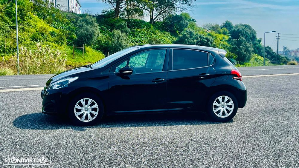 Peugeot 208 1.6 BlueHDi Allure - 6