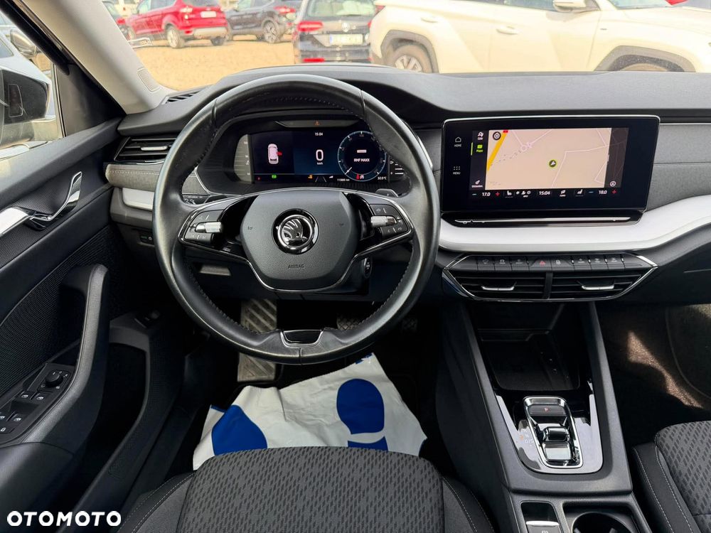 Skoda Octavia 2.0 TDI DSG Premium Edition - 11