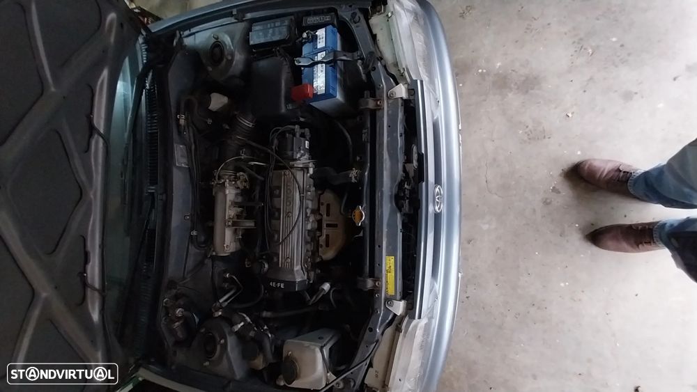 Toyota Corolla Liftback 1.3 - 6