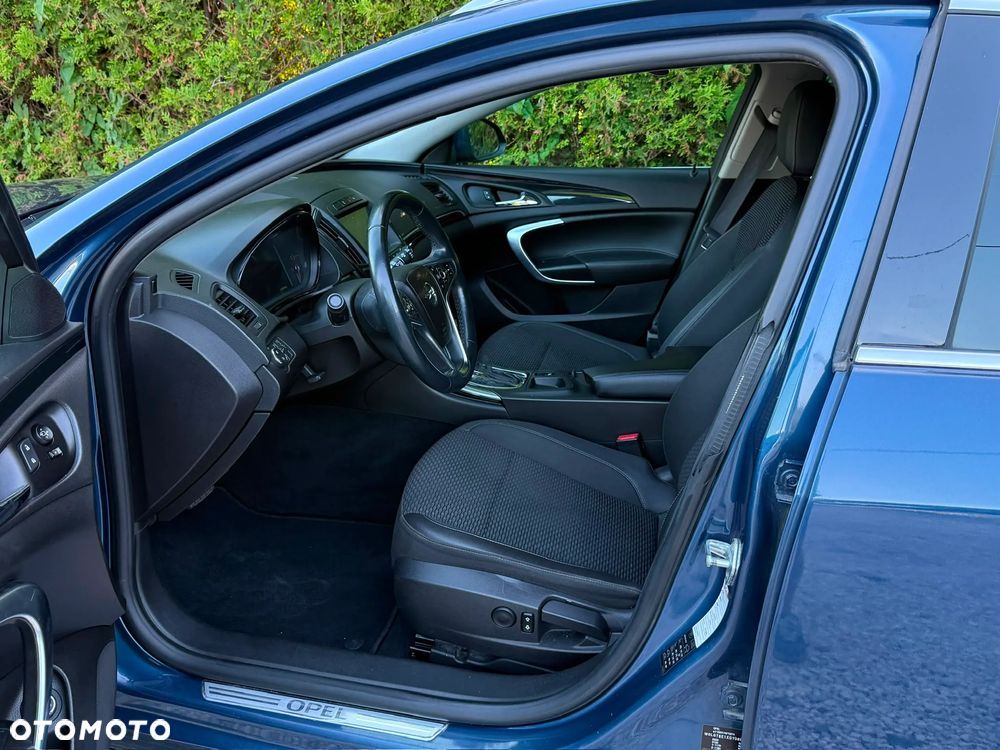 Opel Insignia - 11