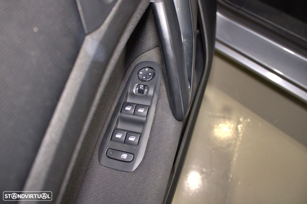 Peugeot 308 BlueHDi 130 Allure Pack - 21