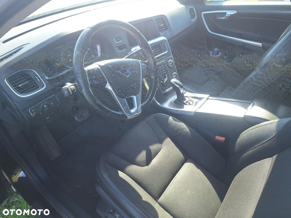 Volvo V60 - 2