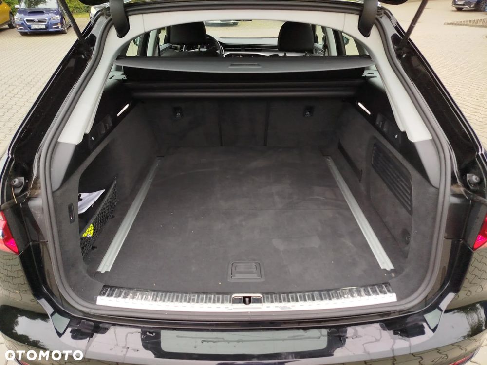 Audi A6 Avant - 15