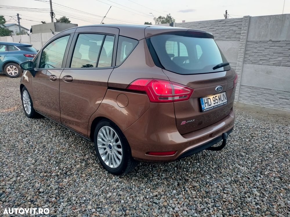 Ford B-Max 1.6 TDCi Titanium - 14
