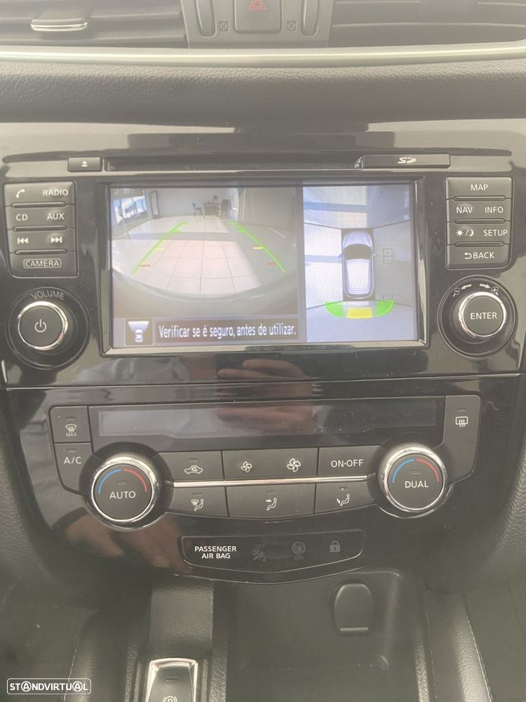 Nissan Qashqai 1.5 dCi N-Connecta - 15