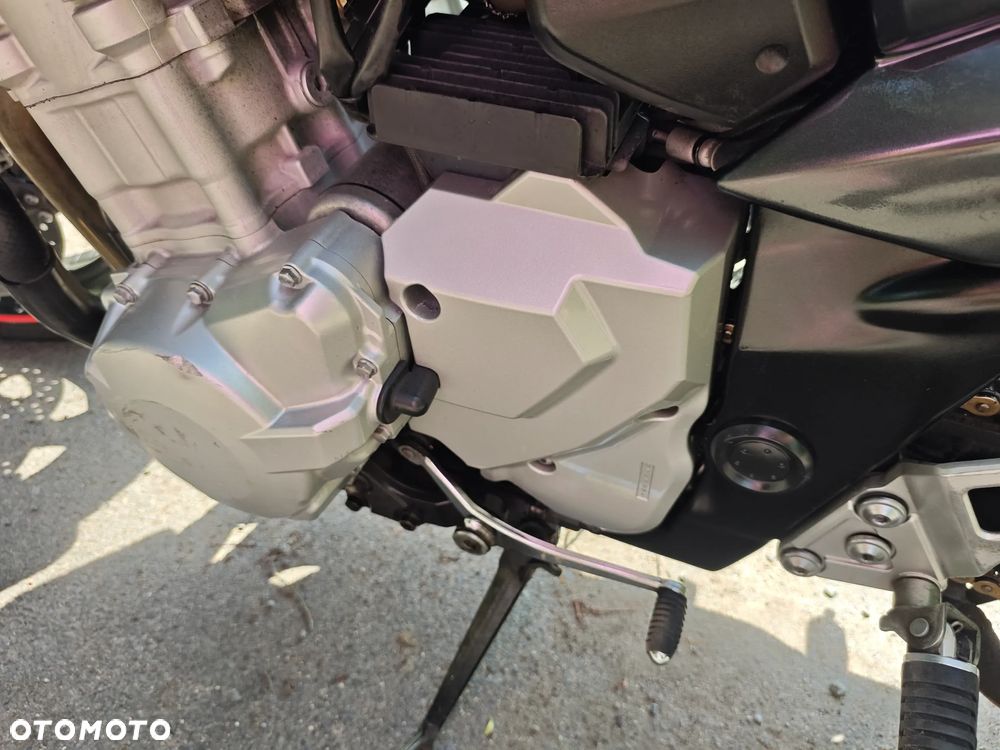 Suzuki Bandit - 12