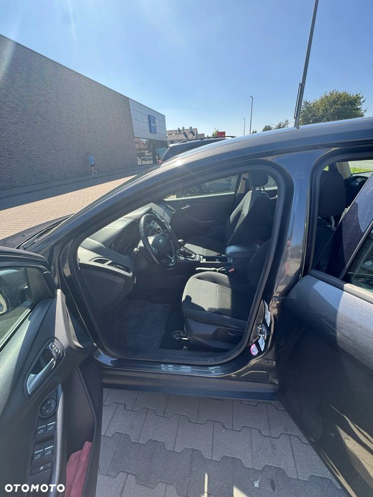 Ford Focus 1.5 EcoBoost Trend ASS - 9