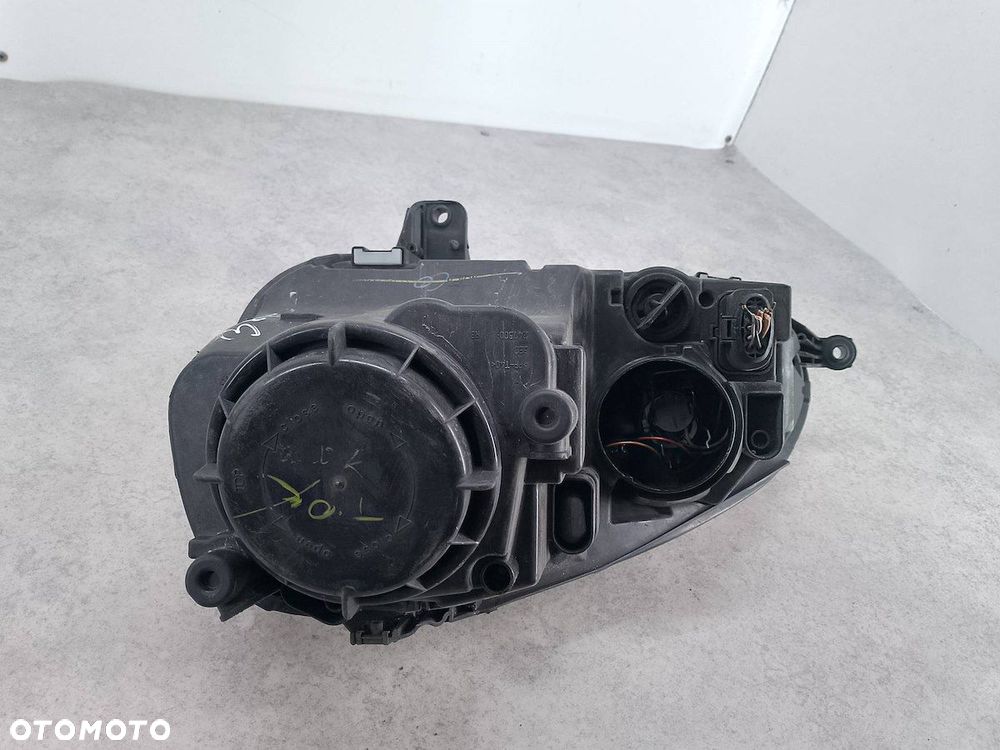 LAMPA PRZÓD PRAWA VW GOLF V 1K6941006P 1EG247007-08  HELLA - 7