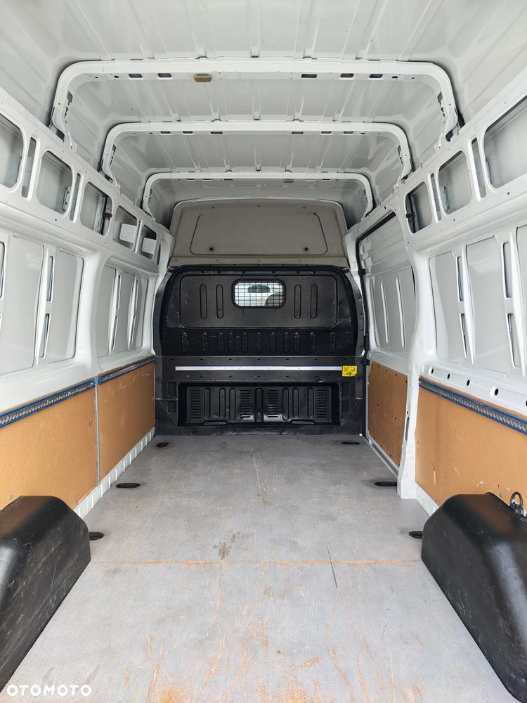 Ford Transit L3H3 2.2 125KM - 36