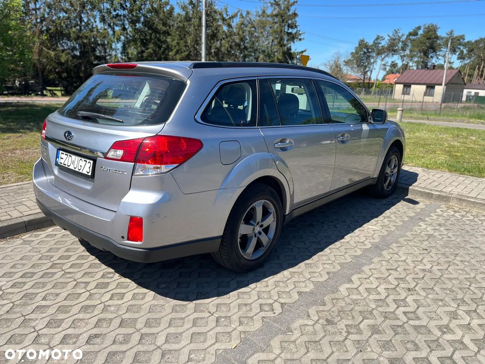 Subaru Outback 2.5i Comfort Navi AT - 10