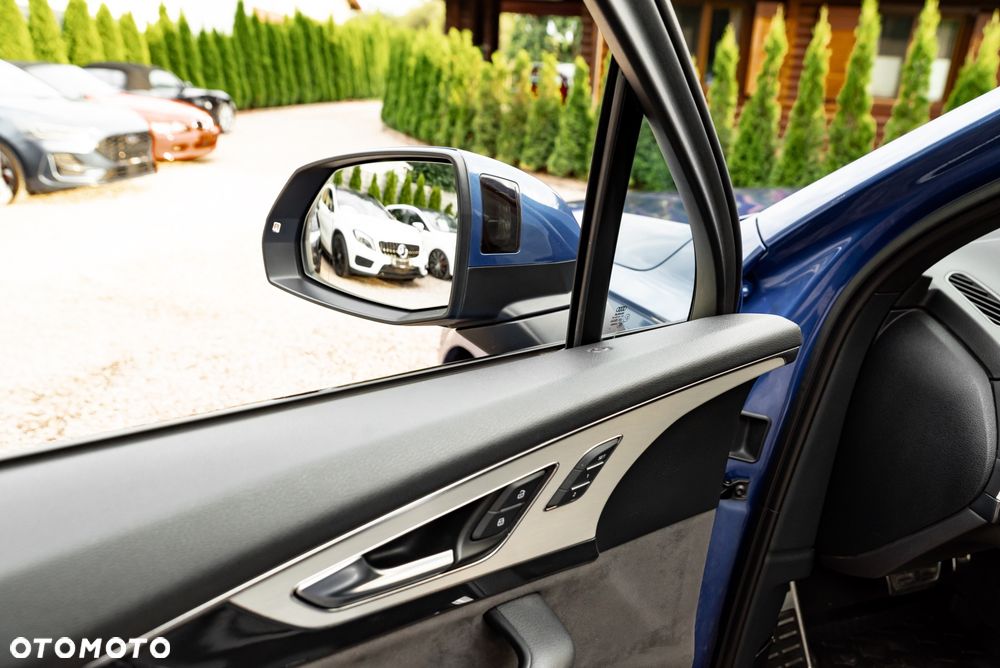 Audi SQ7 4.0 TDI Quattro Tiptronic - 17
