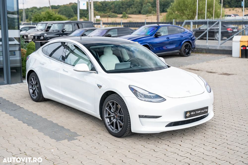 Tesla Model 3 Langstreckenbatterie Allradantrieb Dual Motor - 29