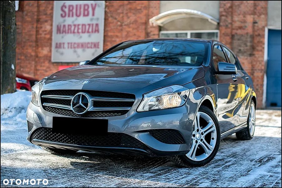 Mercedes-Benz Klasa A 180 (BlueEFFICIENCY) Urban - 4