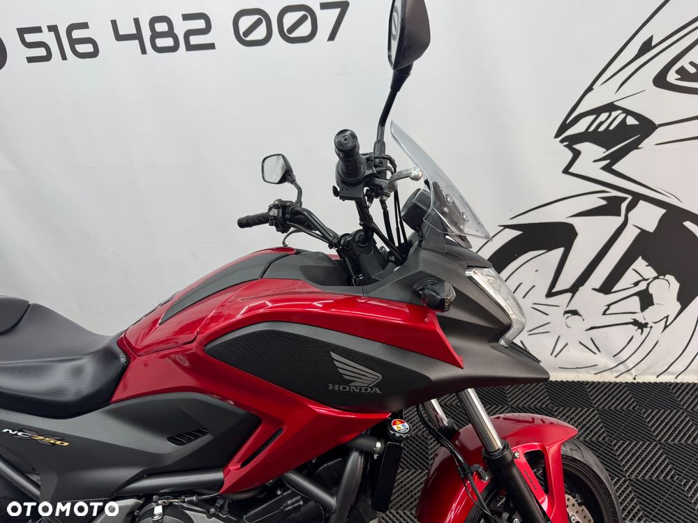 Honda NC - 37