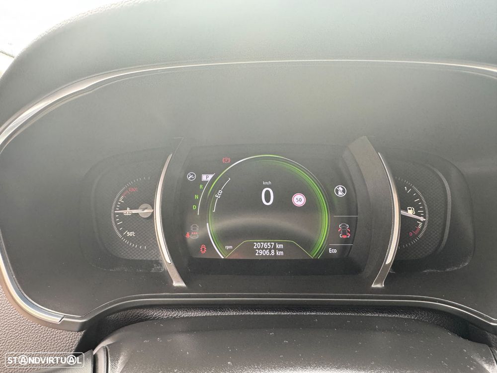 Renault Mégane Sport Tourer 1.5 dCi GT Line EDC J18 — fotografia 10