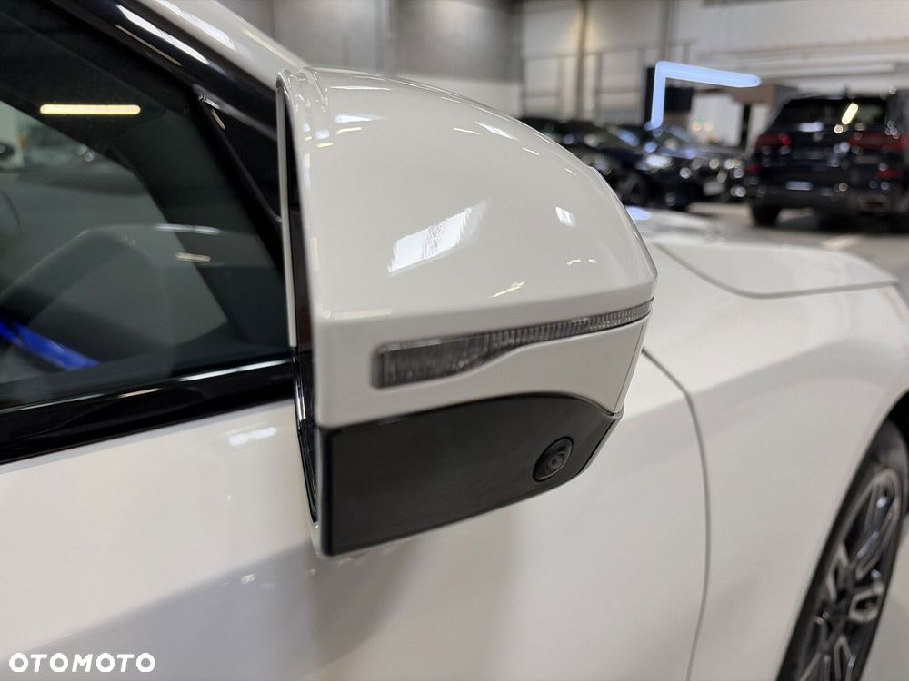 BMW Seria 5 - 22