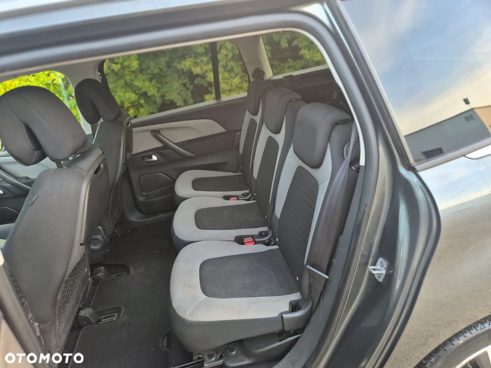 Citroën C4 Grand Picasso - 27
