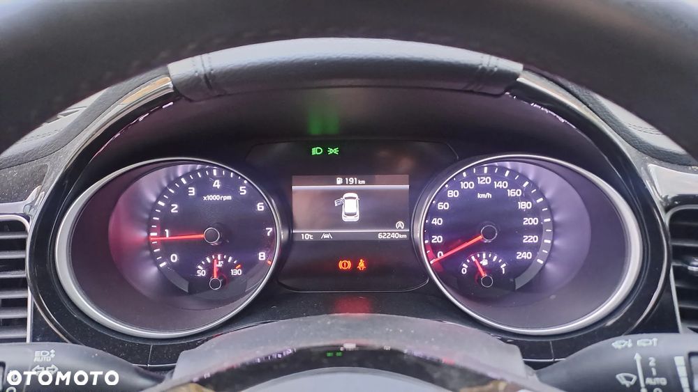 Kia Ceed - 13