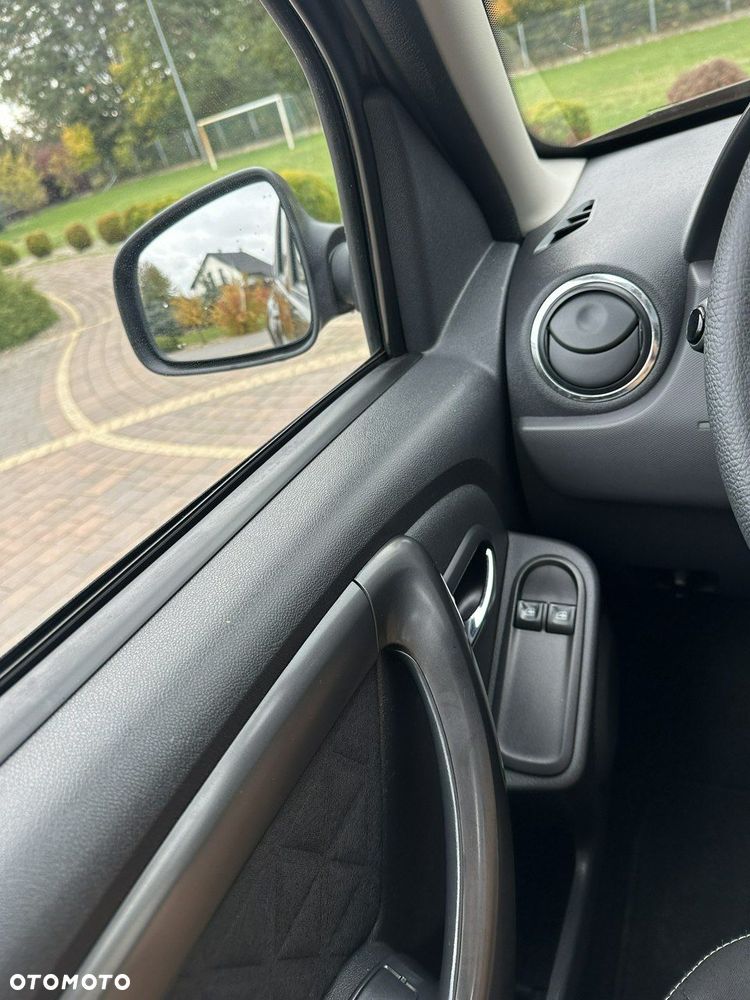 Dacia Duster - 25