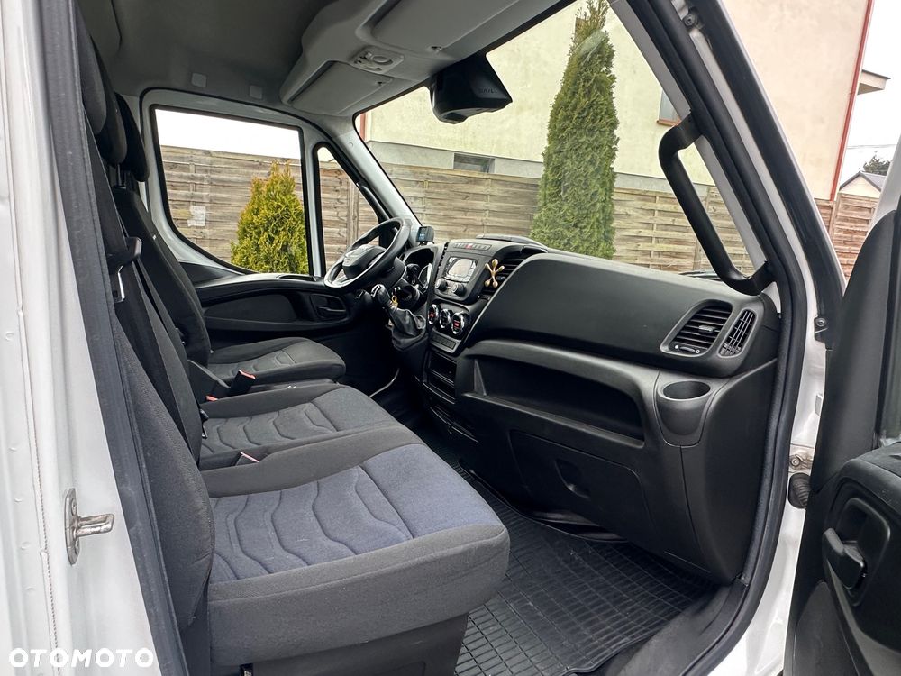 Iveco Daily 50-180 2021 Rok Chłodnia + winda 8 palet - 9