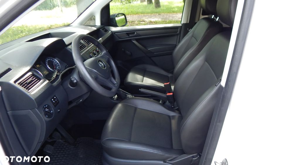 Volkswagen Caddy - 9