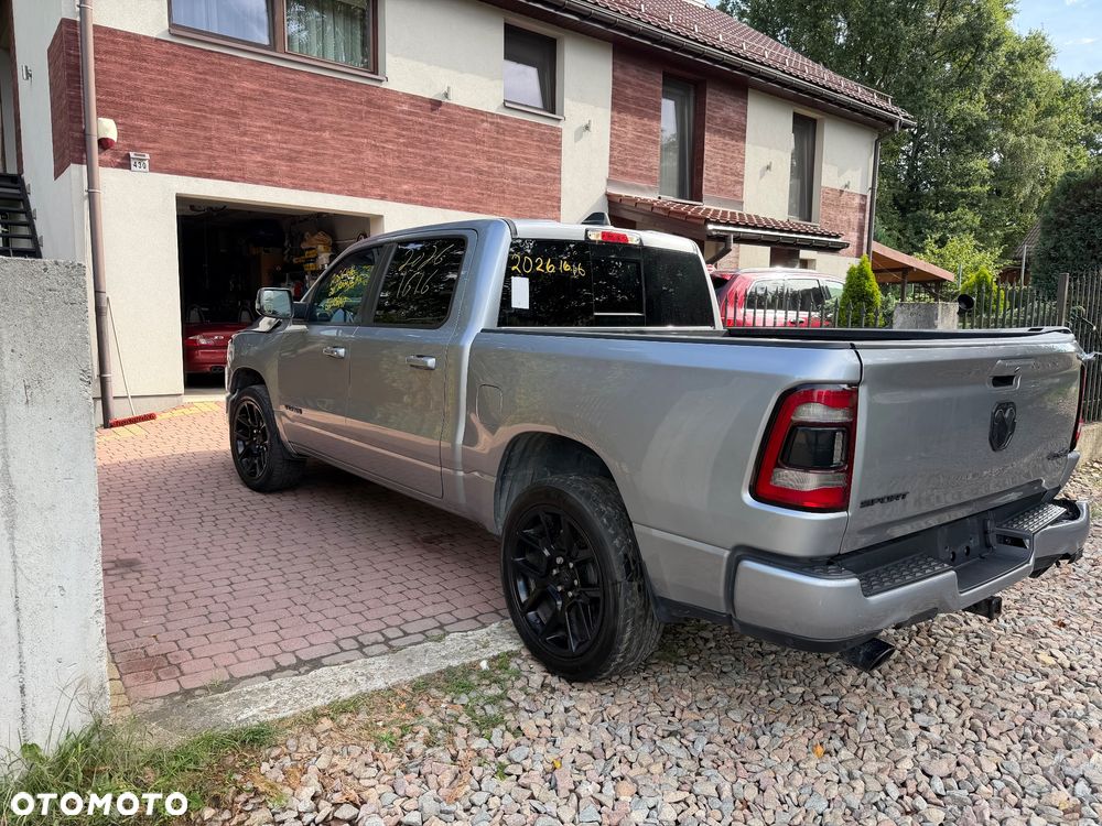 Dodge RAM - 15