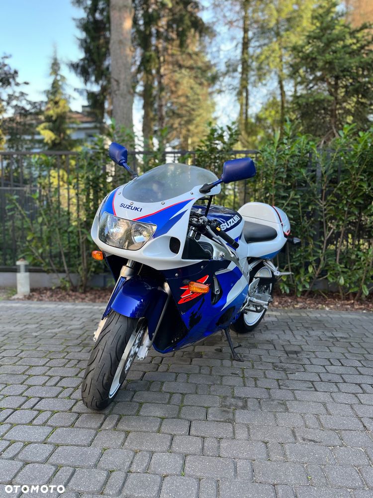 Suzuki GSX-R - 5