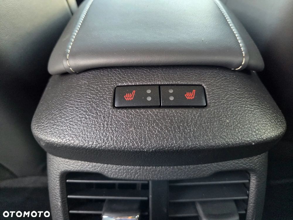 Ford Mondeo - 19
