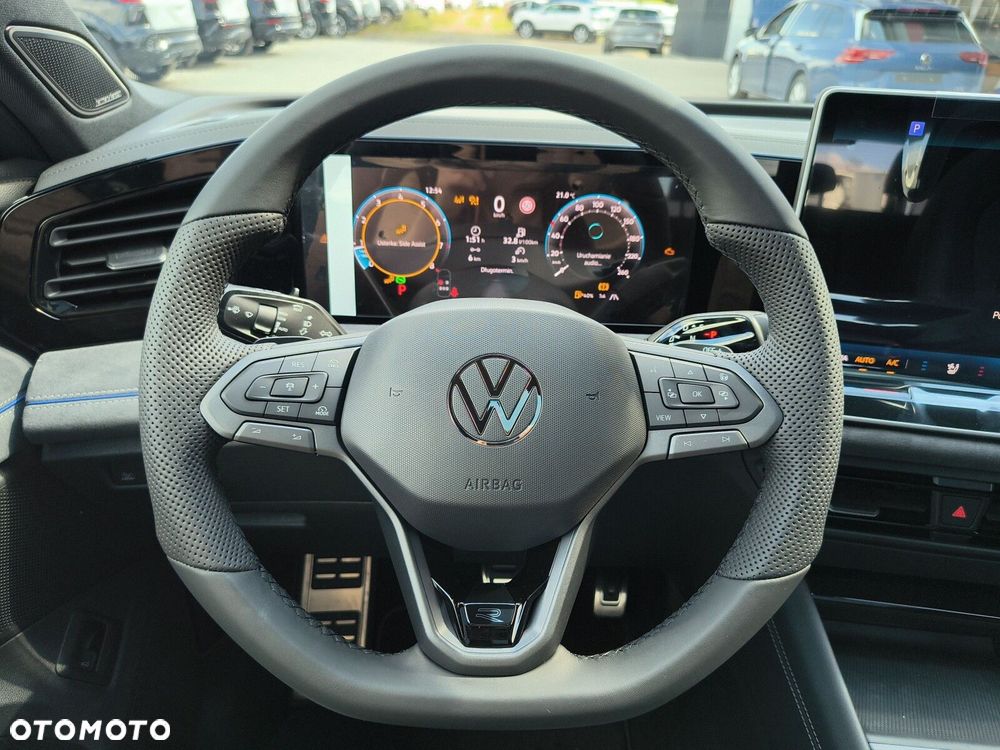 Volkswagen Tiguan 2.0 TSI 4Mot R-Line Plus DSG - 18