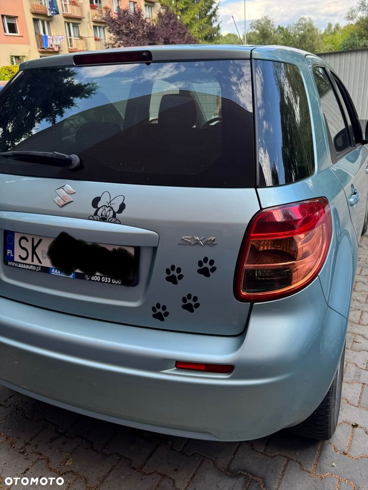 Suzuki SX4 - 4