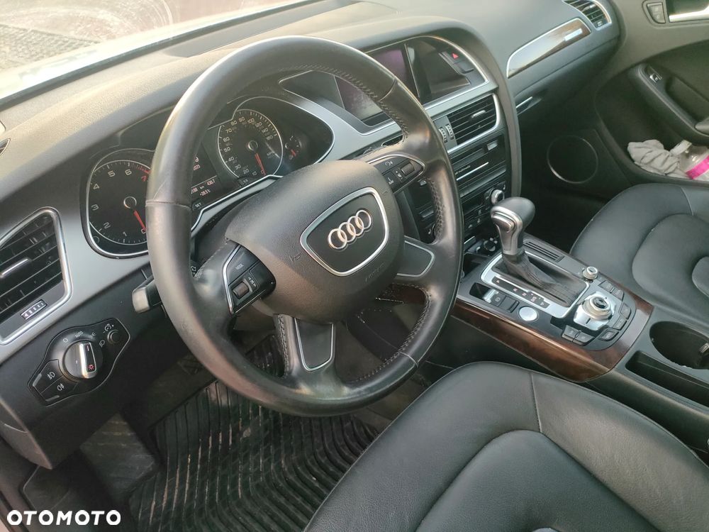 Audi A4 Allroad 2.0 TFSI S tronic - 8