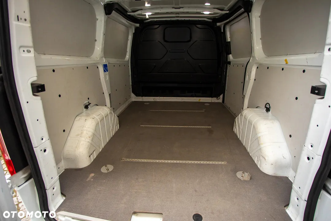 Ford Transit Custom - 13