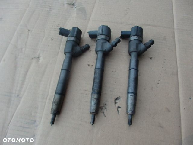 WTRYSK WTRYSKI HYUNDAI I30 1.6 CRDI 33800-2A900   RAF-AUTO - 1