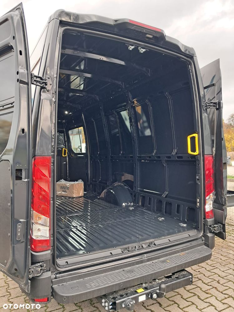 Iveco Daily / Pewny partner w biznesie ! - 19