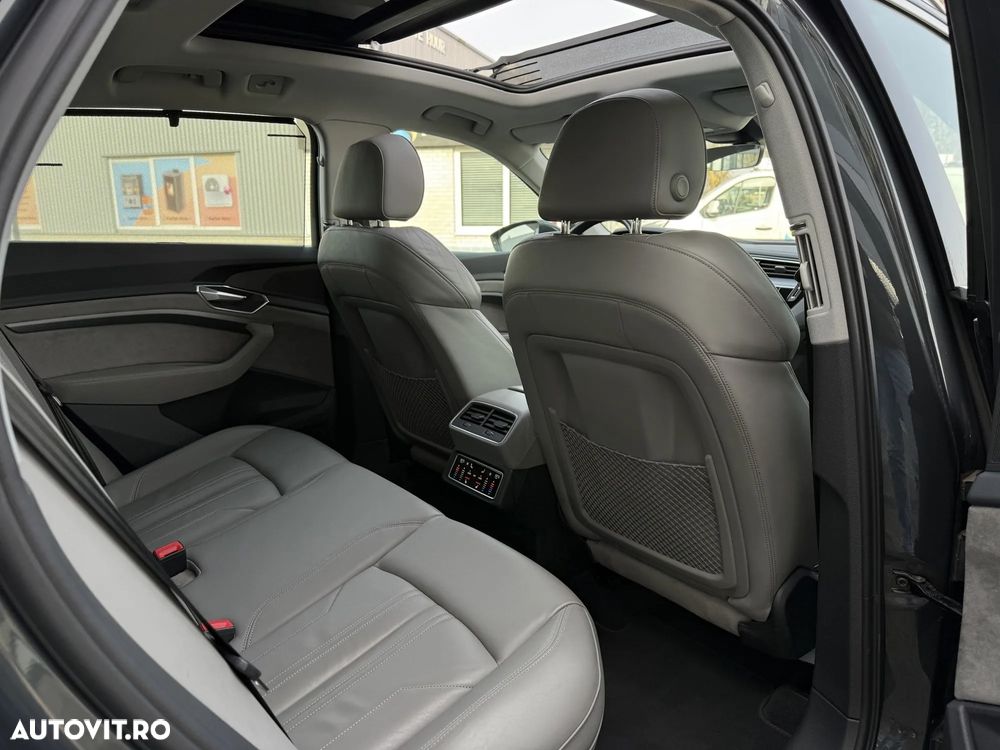 Audi e-tron 55 quattro advanced - 20