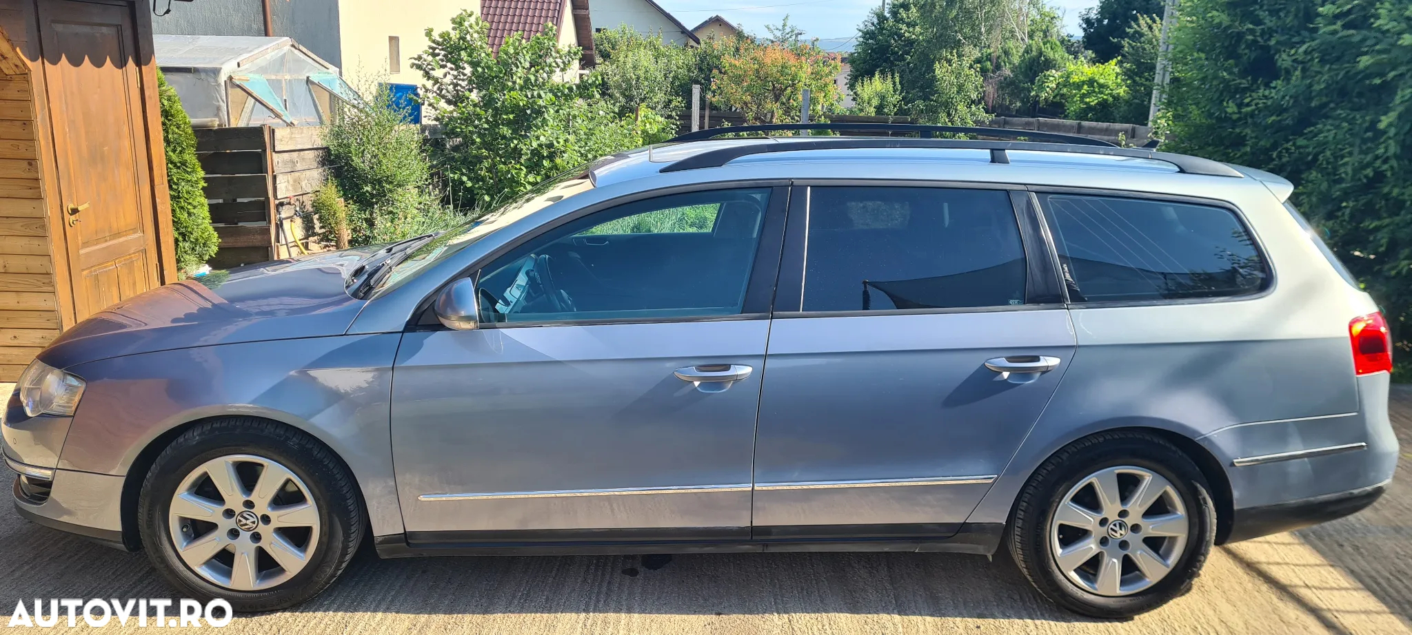 Volkswagen Passat Variant 2.0 TDI Sportline DPF - 2