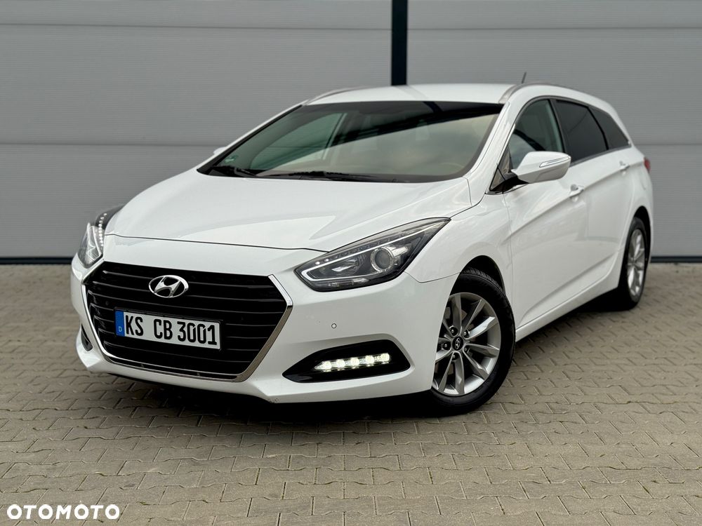 Hyundai i40 Kombi blue 1.7 CRDi DCT Premium - 24