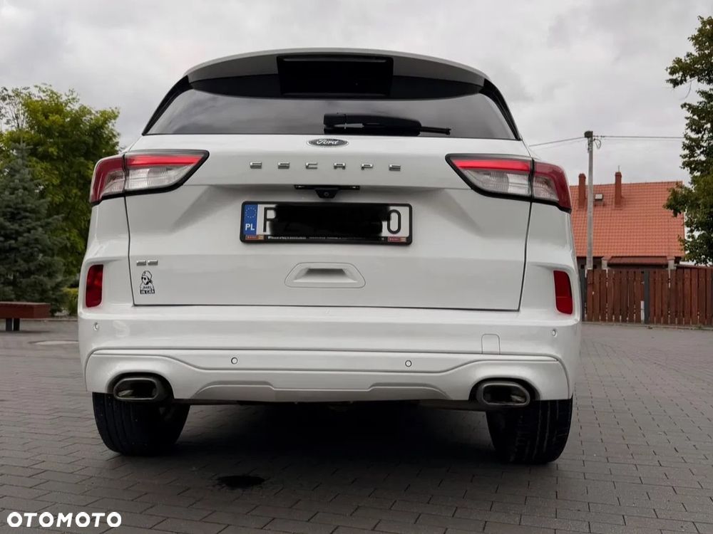 Ford Kuga - 24