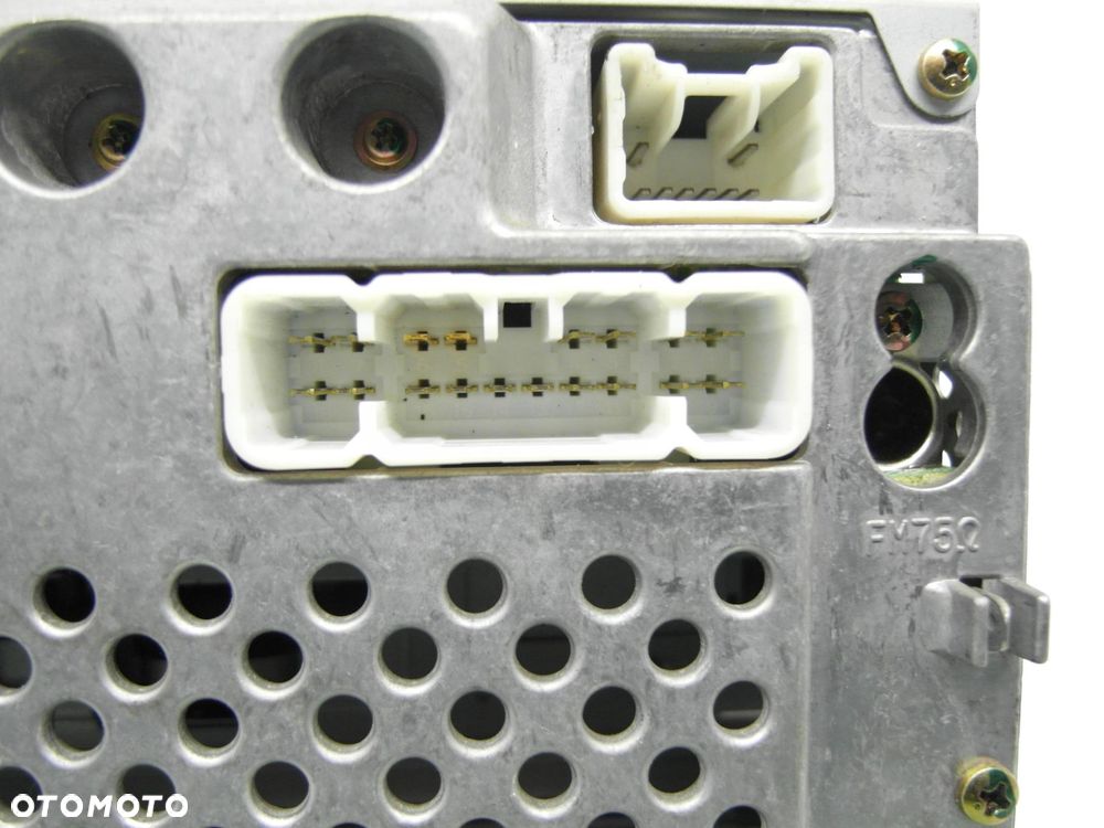 RADIO TOYOTA COROLLA E12 861201A180 - 3