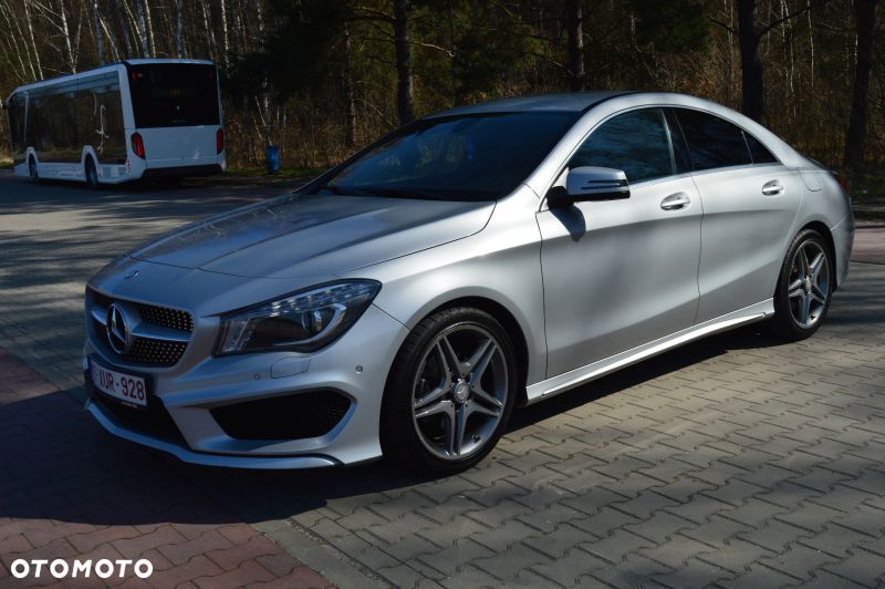 Mercedes-Benz CLA 200 AMG Line - 3